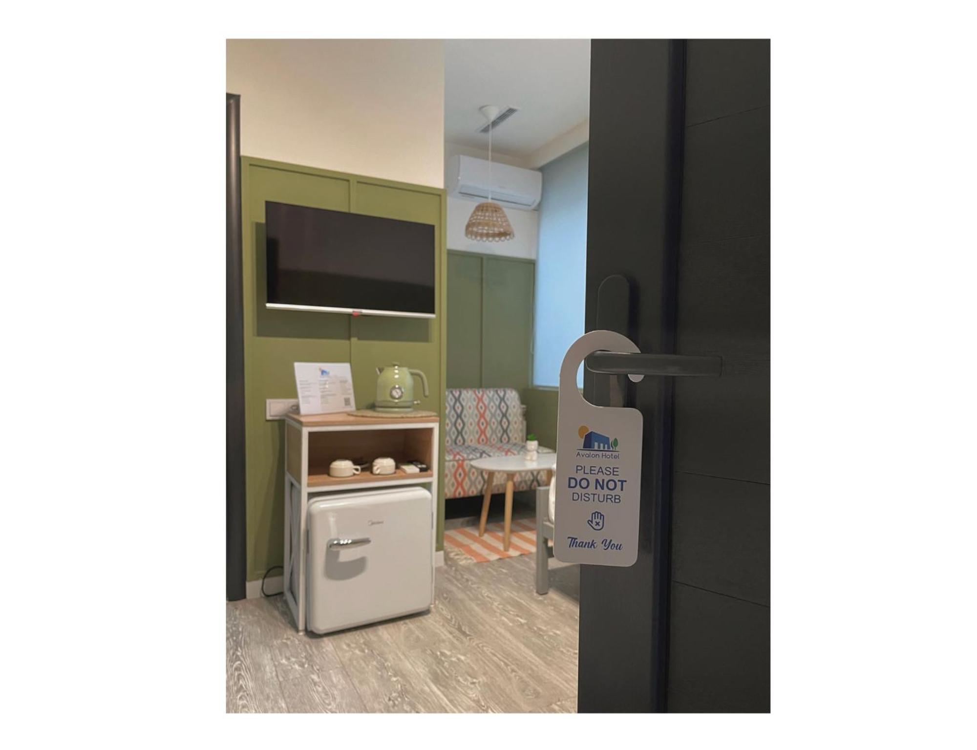 יירבאן Avalon Hotel Armenia מראה חיצוני תמונה